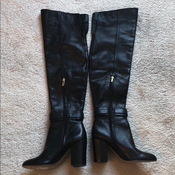 Knee high black leather boots with block heel - Picture 2 of 8